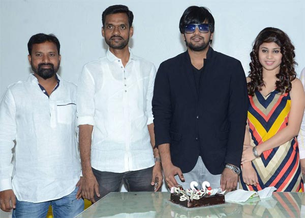 badram becarefuul brotheru,charan tej birthday celebrations  హీరో చ‌ర‌ణ్ తేజ్ బర్త్ డే సెలబ్రేషన్స్!